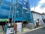 1号棟 車通りの少ない閑静な住宅地、のびのびした子育てにも適します。
