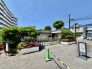 マンション敷地内のゴミ置き場