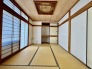 各居室には収納がついています。
