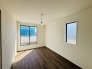 住宅街の２階南向きのお部屋です。日当たりはご覧のとおり。
