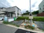 2号地 車の通りも少ない閑静な住宅地。子育てにも、第二の人生にも。
