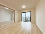 ご家族みんながゆったりくつろげる広々リビング。
