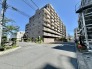 せんげん台駅徒歩３分の近さ。 忙しい朝が助かる立地、 暮らしにゆとりが生まれます。
