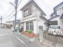 車通りの少ない閑静な住宅地、のびのびした子育てに適します。
