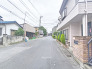 あたり一帯に住宅が広がる立地、低層住居専用地域ならでは。
