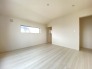 2号棟 この部屋だれの部屋にしようかな、なんて会話を現地で楽しんでください。
