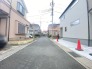 1号棟 閑静な住宅地で、小さなお子様がいるご家族にも安心。

