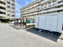 マンション敷地内のゴミ置き場