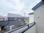 1号棟 車の通りも少ない閑静な住宅地。子育てにも、第二の人生にも。
