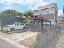 駐車場は停めやすい広さで３台可。
