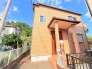 幹線道路から１本入った現地は、想像以上に静かに感じられます。
