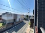 閑静な住宅地で、小さなお子様がいるご家族にも安心。
