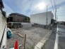 2号棟 車通りの少ない閑静な住宅地、のびのびした子育てに適します。
