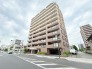 ＪＲ宇都宮線「東大宮」駅東口徒歩３分、提携駐車場もあります。エステート白馬東大宮店までお気軽にお問い合わせください。
