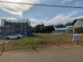 車通りの少ない閑静な住宅地、のびのびした子育てに適します。
