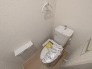 1号棟 １Ｆ 新築戸建てなら今や標準装備は当たり前。気持ちいいウォシュレット機能。

