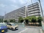 徒歩圏内に様々な買い物施設が揃ってます。
