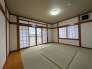たっぷりの陽光に包まれる明るい住まい。
