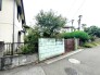 車の通りも少ない閑静な住宅地。子育てにも、第二の人生にも。
