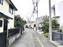 閑静な住宅地で、小さなお子様がいるご家族にも安心。
