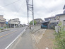 あたり一帯に住宅が広がる立地、低層住居専用地域ならでは。
