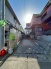 マイカースペースを１～２台分確保。現地で車幅と共にご確認ください。
