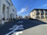 道路は６ｍほどになると駐車の際の停めやすさがかなり違ってきます。
