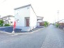閑静な住宅地で、小さなお子様がいるご家族にも安心。
