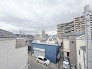 閑静な住宅地で、小さなお子様がいるご家族にも安心。
