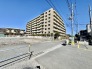 新田駅徒歩９分の近さ。 忙しい朝が助かる立地、 暮らしにゆとりが生まれます。

