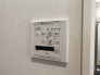 バスユニット１坪タイプ、浴室乾燥機、手すり付き。
