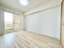 太陽の恵みを感じる、温もりと明るさにあふれたお部屋。
