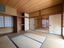 １Ｆの居間にはたっぷりの陽光と、心地よい風が舞い込みます。
