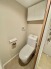 新しくお住まいになる方のことを考えて、リモコンタイプのお手洗いに新規交換しました。
