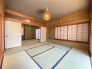 リビングと一体のように使える和室。