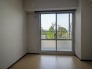 今からここを誰のお部屋にしようか、そんな洋室。

