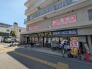 1階には店舗が入っています。