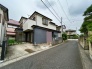 閑静な住宅地で、小さなお子様がいるご家族にも安心。
