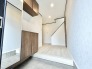 靴がしっかり収まるから、散らかりがちな玄関もスッキリ。
