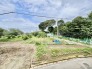 前面の住まいとの距離感があるから、圧迫感を感じません。
