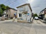車通りの少ない閑静な住宅地、のびのびした子育てに適します。
