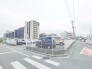 角地につき、開放感に恵まれる住居がここに。

