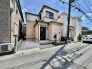 閑静な住宅地で、小さなお子様がいるご家族にも安心。
