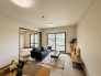 ご家族みんながゆったりくつろげる広々リビング。
