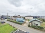 車の通りも少ない閑静な住宅地。子育てにも、第二の人生にも。
