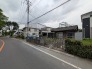 駐車が苦手な方にも嬉しい、南東側９ｍ道路に面した住まい。