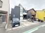 セカンドカーにも便利、駐車2台可の敷地。
