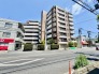 北越谷駅徒歩９分の近さ。 忙しい朝が助かる立地、 暮らしにゆとりが生まれます。
