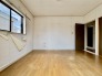 リフォーム工事前。この部屋だれの部屋にしようかな、なんて会話を現地で楽しんでください。

