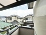 車の通りも少ない閑静な住宅地。子育てにも、第二の人生にも。
